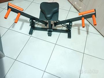 Attrezzo per flessioni