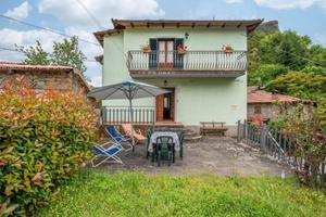 Casa con giardino "da Toni"