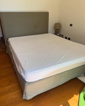 Letto matrimoniale