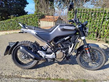 Husqvarna Svartpilen 125 - 2022