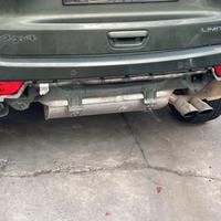 jeep compass limited paraurti con sensori