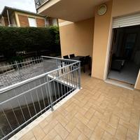 Rif. 15 appartamento posto auto e corte privata