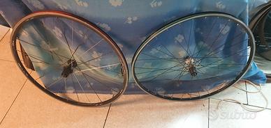 cerchi corsa per pezzi di ricambio 