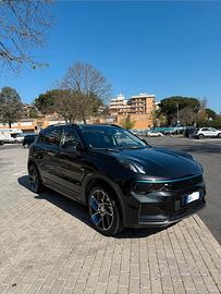 Lynk&Co 01 Nera Plug-in