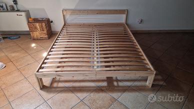 Letto matrimoniale + materasso