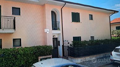 Pasqua , ponti , estate mare ascea