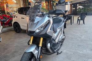 Honda X-ADV 750 2017 Esamino permuta - finanziamen