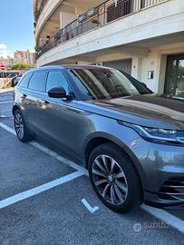 Suv Range Rover Velar come nuova