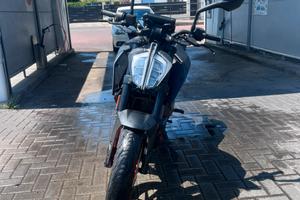 Ktm duke 125 2021