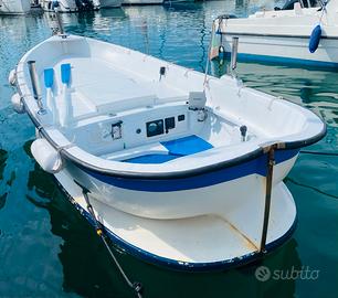 GOZZO LIGURE 6 MT CON ENTROBORDO VETUS