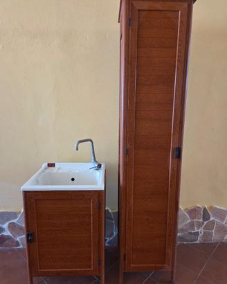lavabo in resina con armadio in alluminio