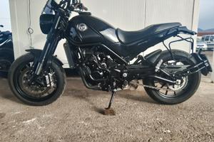 Benelli Leoncino 500 ABS