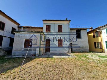 Casa indipendente di 60 m² con 3 locali a Godiasco