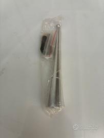 Antenna radio per auto tuning