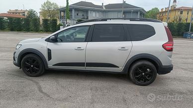 Privato: DACIA Jogger 1.0 tce Extreme UP Gpl