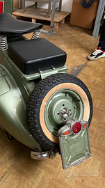 Portaruota di scorta Vespa faro basso