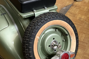 Portaruota di scorta Vespa faro basso