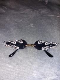 Occhiali fiammeggianti