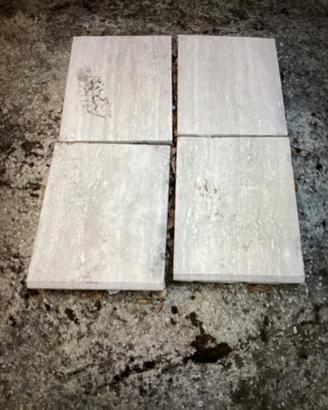 Stock lastre in travertino romano