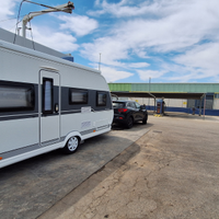 Caravan/Roulotte Hpbby 455UF 6 posti