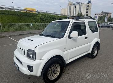 Suzuki Jimny 1.3 VVT Evolution 4WD 3p