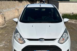 Ford B max 1.6 titanium 95 cv