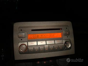 Autoradio lancia musa da testare no codice