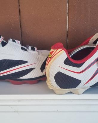 Scarpe da cicllismo o spinning