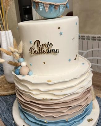 Torta decorativa in pasta di zucchero
