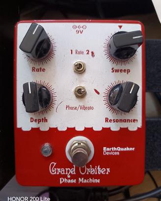 Earthquacker devices Grand Orbiter  phaser vibrato