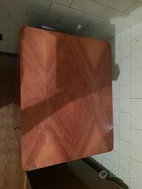 macchina da cucito (pezzo d'antiquariato)