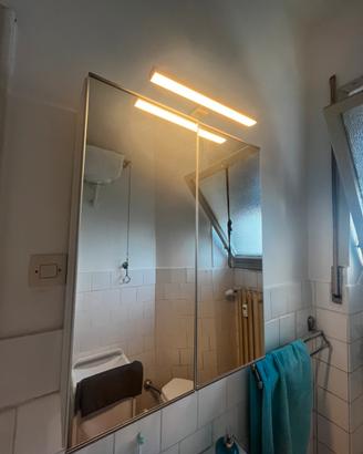 Specchio bagno con mobile