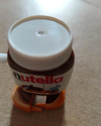 Gadget Nutella con carica a molla 