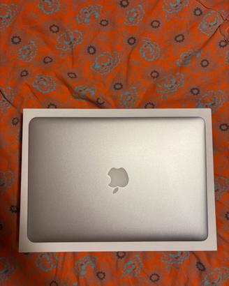 MacBook Air 13" modello A1466, 256GB