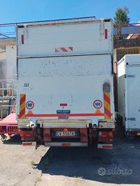 Pedana Dhollandia e cassone chiuso