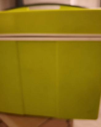Frigo portatile per alimenti
