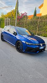 VOLKSWAGEN GOLF 8.5 R 333CV 