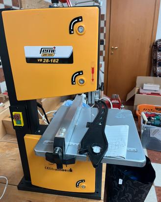 Sega da legno a nastro