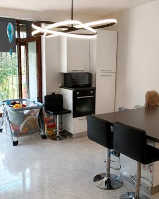 Trilocale giardino garage e posto auto zona centro