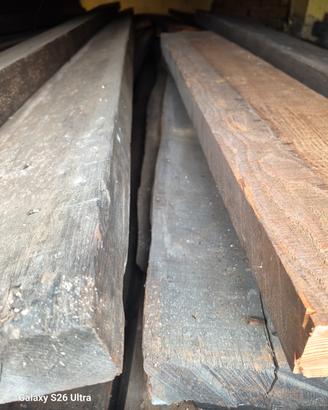 45/50 tavole di legno larice,stagionato 50 anni