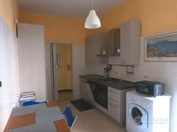 Lagaccio due camere da letto arredato