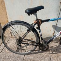 BICICLETTA. 28"