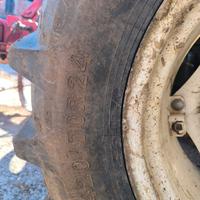 Gome e cerchi New Holland