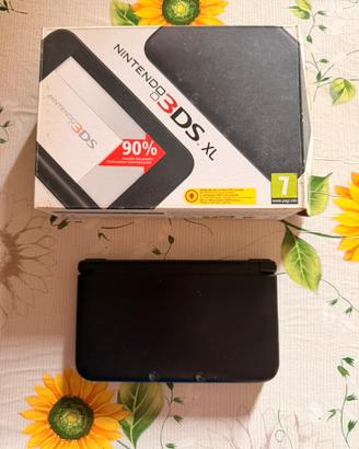 Nintendo 3DS XL + Pokémon Ultra sole