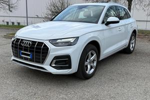 Audi Q5 40 2.0 tdi mhev 12V Business Advanced quat