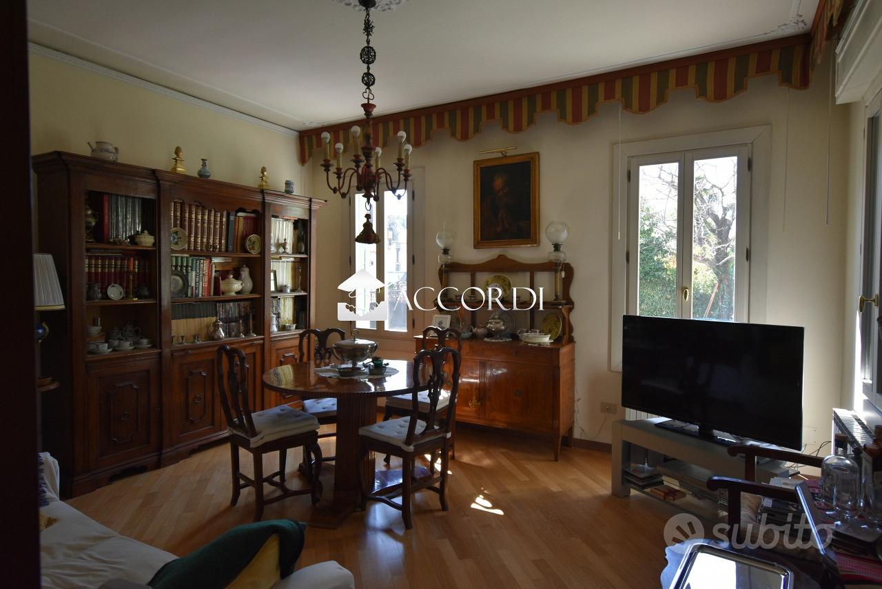 Rif.MM501_4| casa ind. treviso - Altro