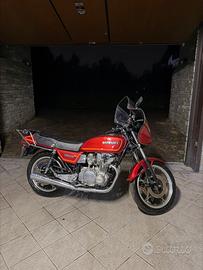 Suzuky 500e del 1981 con 8122km