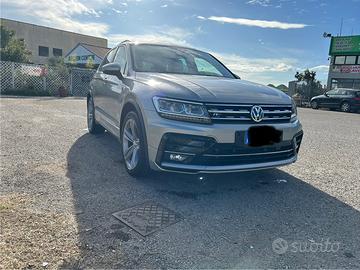Tiguan 2.0 150 cv dsg R line