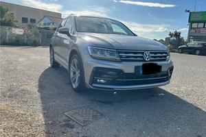 Tiguan 2.0 150 cv dsg R line