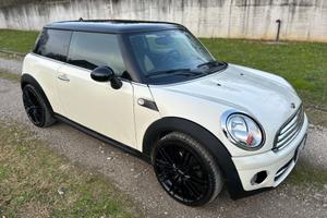 Mini 1.6 16V Cooper D
